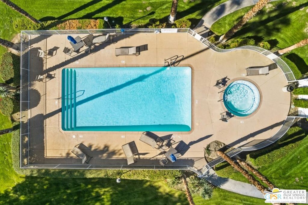 Rancho Las Palmas C.C. - Residential