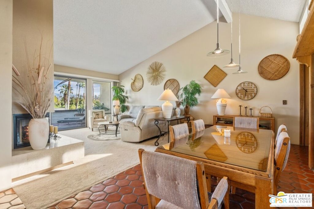 Rancho Las Palmas C.C. - Residential