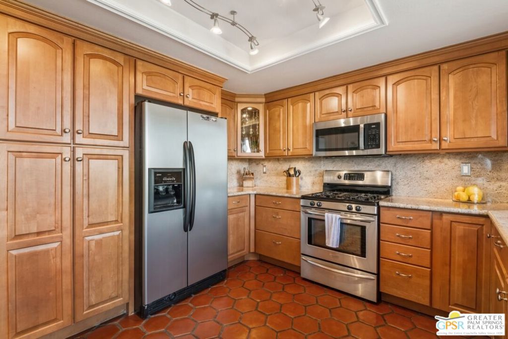 Rancho Las Palmas C.C. - Residential