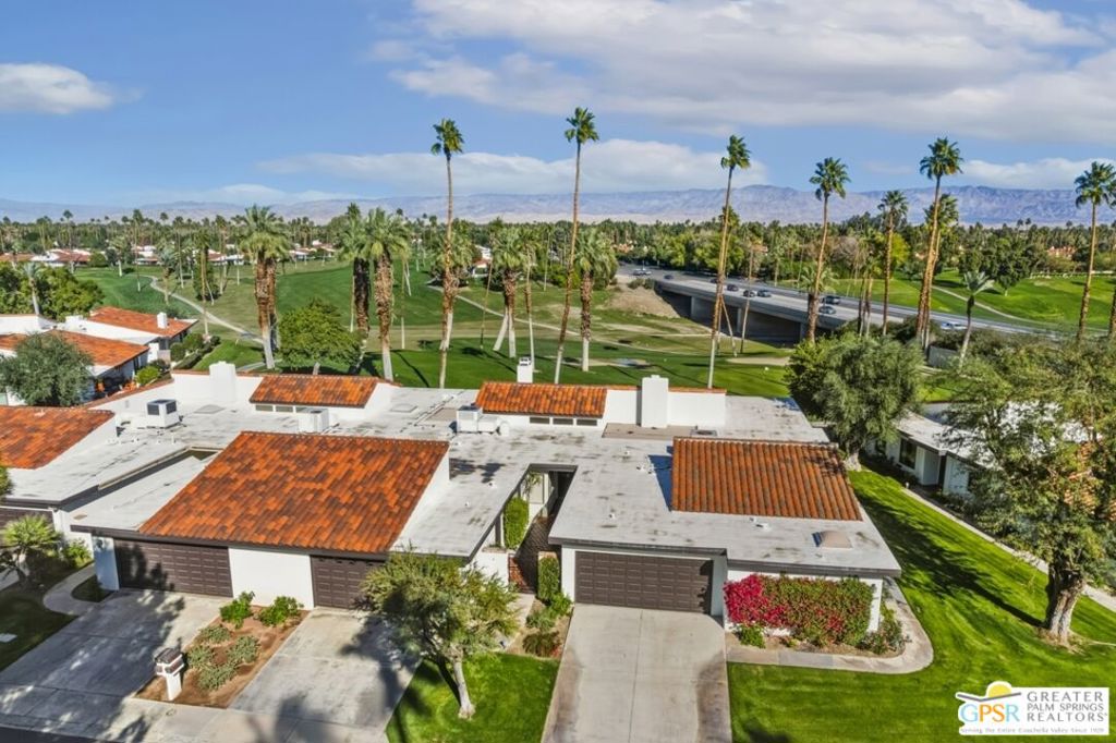 Rancho Las Palmas C.C. - Residential