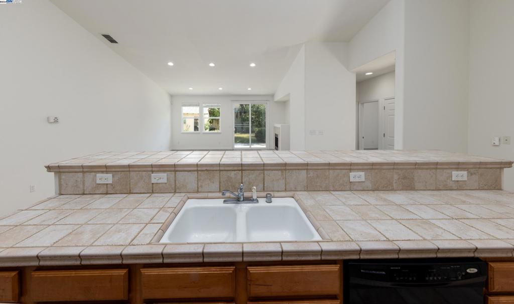 HEARTLAND RANCH - Residential