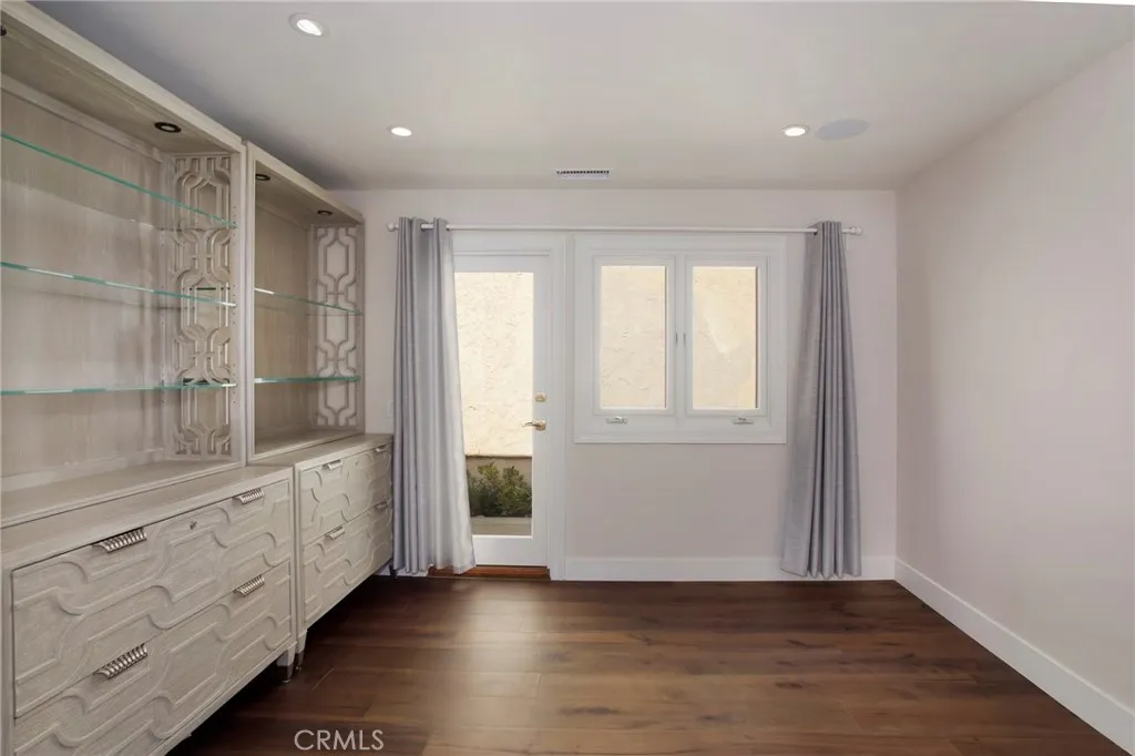 Dana Point, California 92629, United States, 3 Bedrooms Bedrooms, ,3 BathroomsBathrooms,Residential,Active,207857