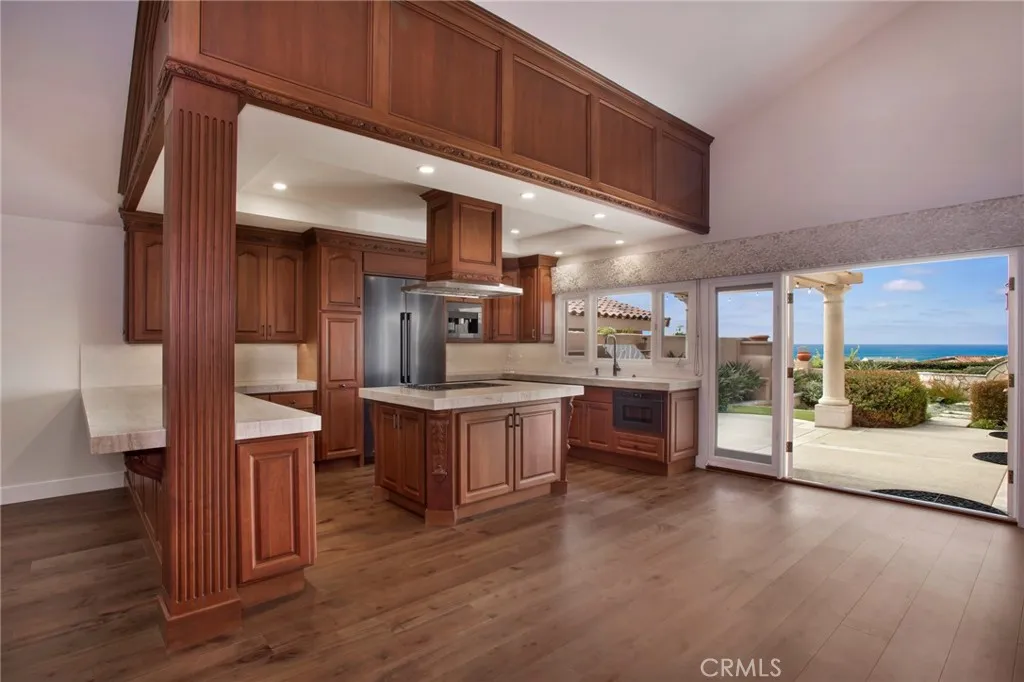 Dana Point, California 92629, United States, 3 Bedrooms Bedrooms, ,3 BathroomsBathrooms,Residential,Active,207857