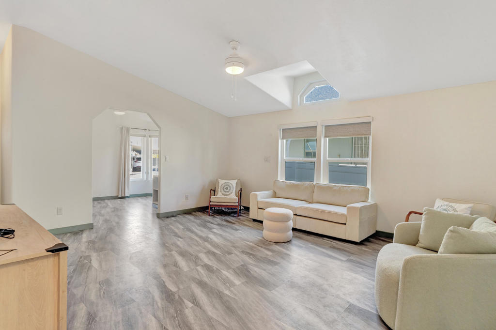 Not Applicable-1 - Manufactured In Park