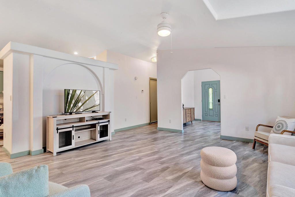 Not Applicable-1 - Manufactured In Park