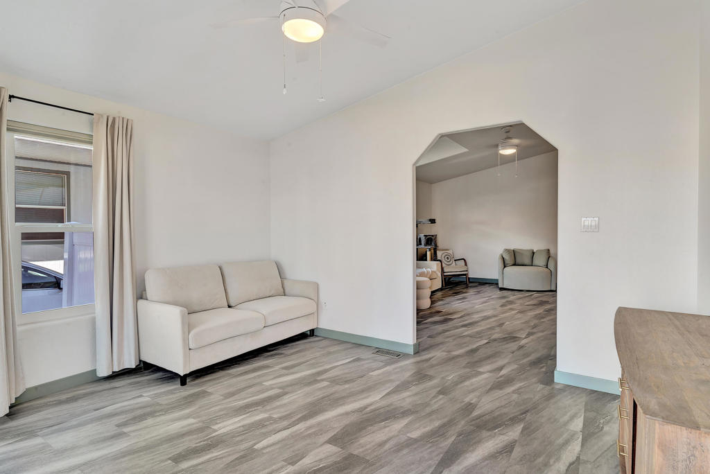 Not Applicable-1 - Manufactured In Park