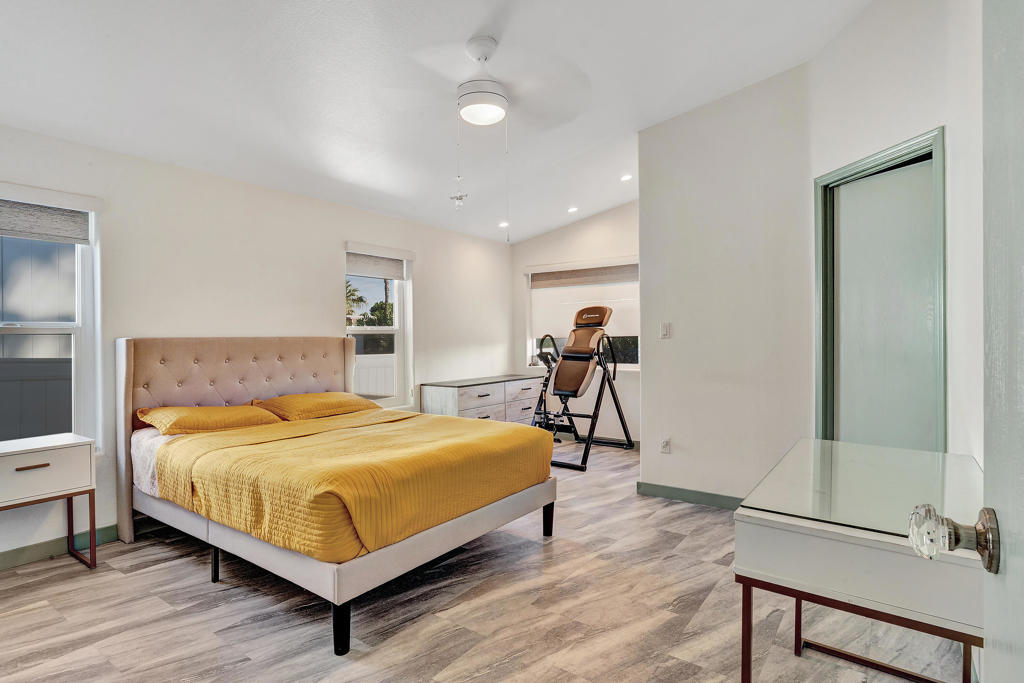 Not Applicable-1 - Manufactured In Park