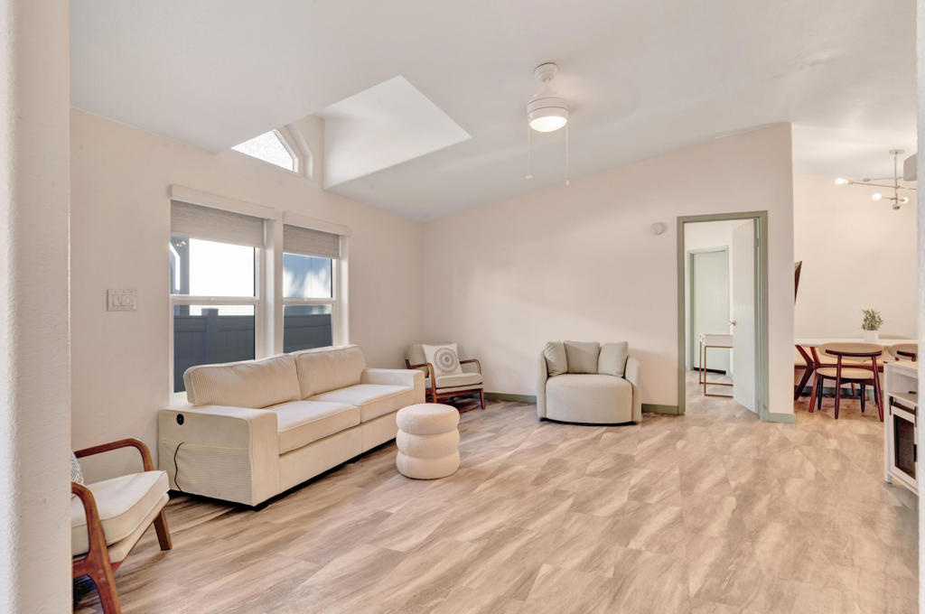 Not Applicable-1 - Manufactured In Park