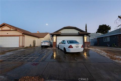 Photo of 37630 12th St E, Palmdale, CA 93550 (MLS # SR26076808)