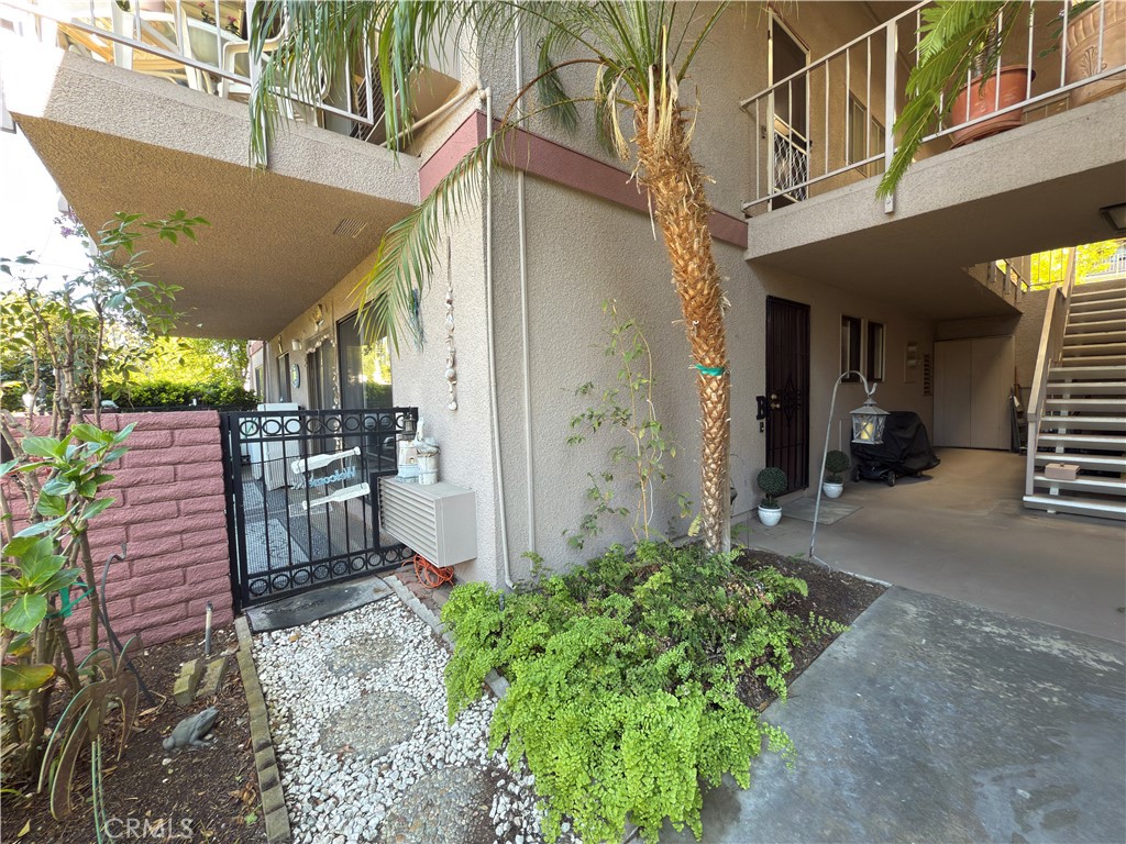 851 Ronda Mendoza B
