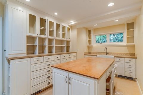 Tiny photo for 1674 La Vineda Court, San Luis Obispo, CA 93401 (MLS # SC26056473)