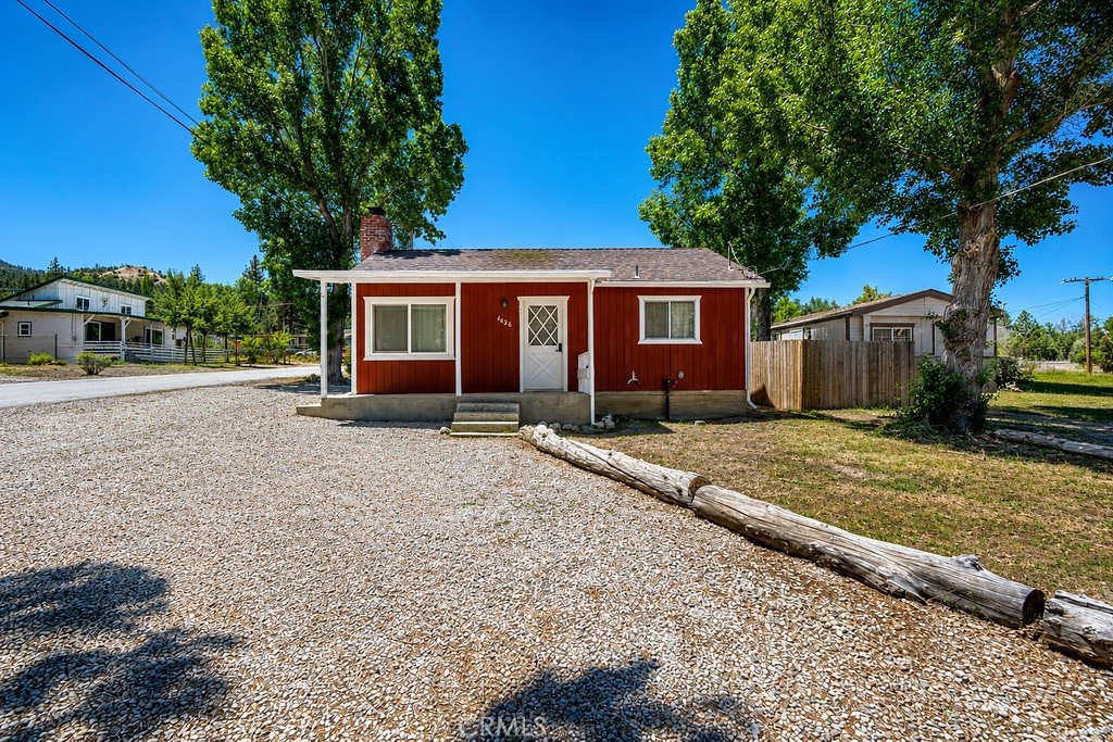 Photo 1 of 32 — 6836 Lakewood, Frazier Park, CA 93225