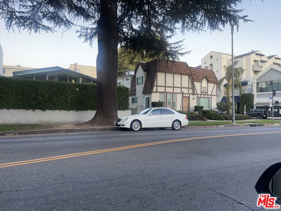 SELLER FINANCING FOR 3 YEARS AT 6% .Trophy location . MUST be purchased together with the next door property @ 4329 VAN NUYS BLVD. $304,000 annual gross income . . South of ventura blvd. Corner property with an alley in the back. Walk to all restaurants, shops and Sherman Oaks village .This is a great opportunity for an investors to acquire these two income producing properties in the densely populated Sherman Oaks neighborhood. These two properties are Zoned Rd 1.5 & situated within the Transit Oriented Communities (TOC) Tier 2. Existing 2 ( FIVE ) unit buildings on two separate lots , Approx annual income of approx. $304,000 Total lot size 11,9852 sq.ft. & total Living sq. ft 9,820 sq.ft .4323 Van Nuys blvd. ( APN # 2276014002) consists of (1) single story 3 br, 2 bath house , (2 ) two br ,1 bath & ( 2) one br,1 bath units .4329 Van Nuys blvd . ( APN # 2276014001) consists of (1 ) 2 Br +den , 1 bath owner's unit and ( 2) two br ,1 bath & (2 ) one br. 1 bath units. A unique Buy & hold or development opportunity for investors and builders in prime area of Sherman Oaks South of Ventura Blvd. Asking price $4,975,000 .Buyer to verify zoning , lot size, age of the building and applicable requirements to develop .