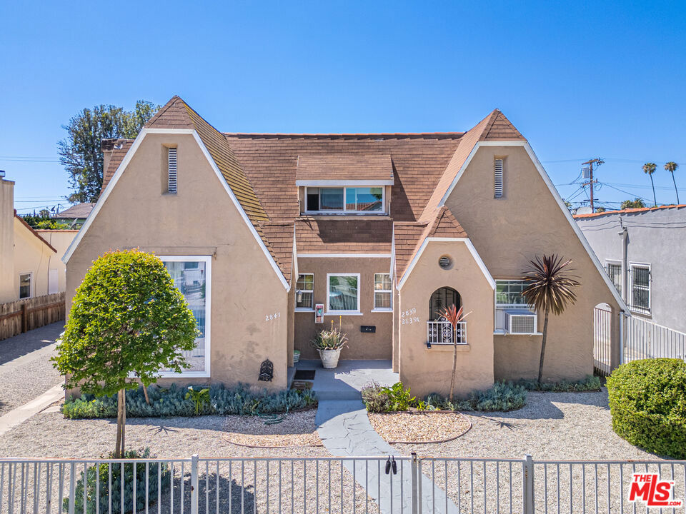 2839 Hillcrest Drive