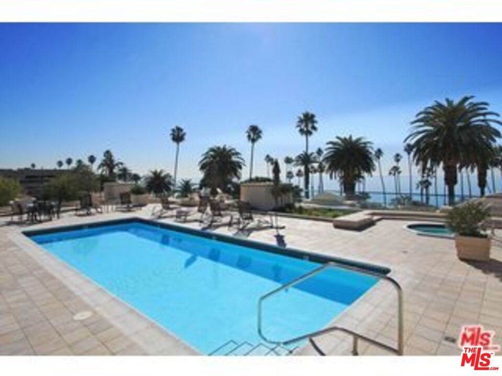 Photo of 701 Ocean Avenue #110, Santa Monica, CA 90402 (MLS # 26644661)