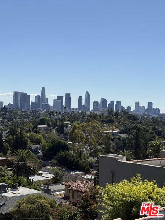 Crestmont lot - Residential