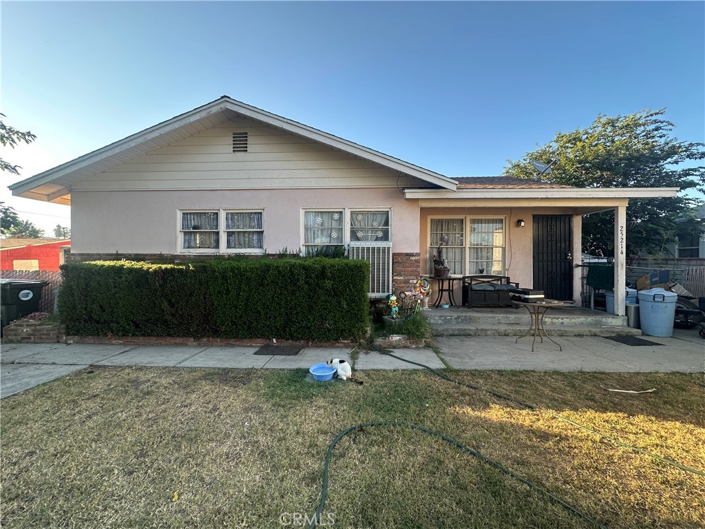 Investment Opportunity – Duplex with Great Potential! NEW OPPORTUNITY AWAITS FOR YOU HERE. Live in one unit and rent the rest. This duplex is specific to only those that have an open mind & don't mind getting their hands dirty. With some vision and effort, this duplex can be transformed into a high performing investment or a personalized living space. Don’t miss the opportunity to make it your own! Come check this out and see for yourself!