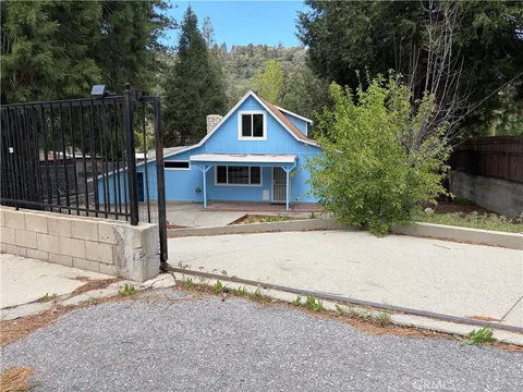 MLS: IV26078377