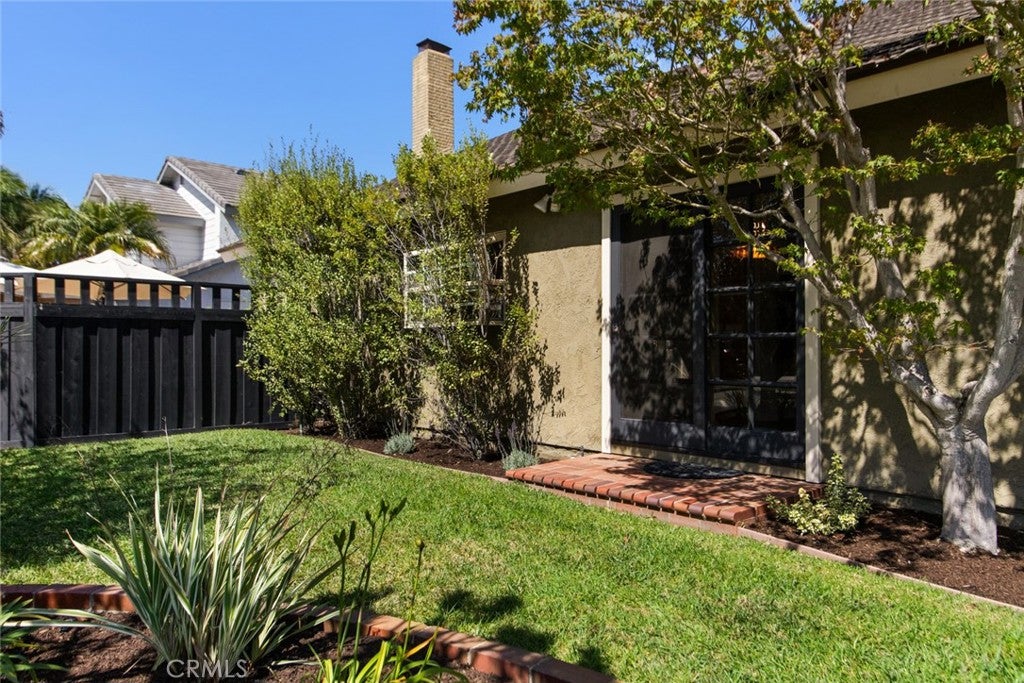 8381 Seaport Dr., Huntington Beach CA 92646 - Photo 26