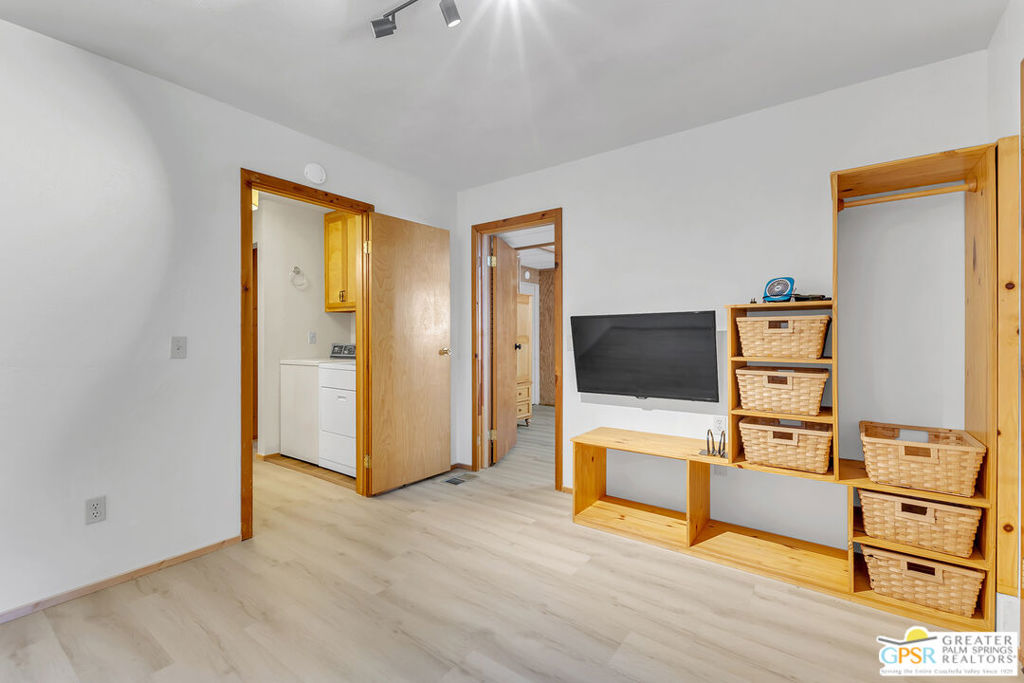 Saunders Meadow - Residential