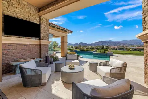 MLS: 219148057DA