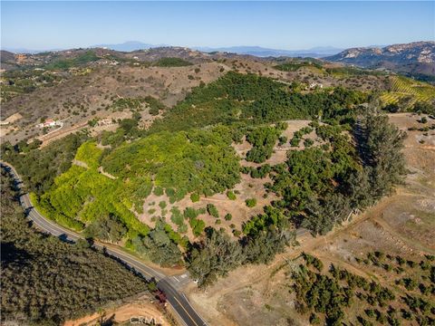 Photo of 0 Calle Jardin & Ave. Tierra, Temecula, CA 92590 (MLS # PV26068823)
