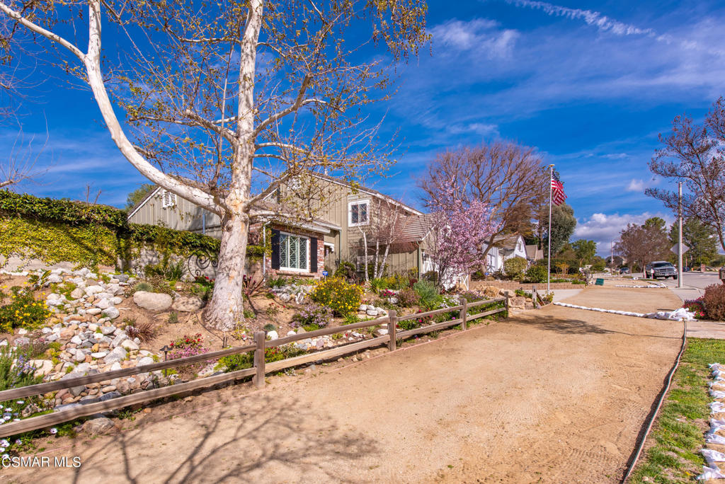 Bridle Path (SDLBK)-317 - 317 - Residential