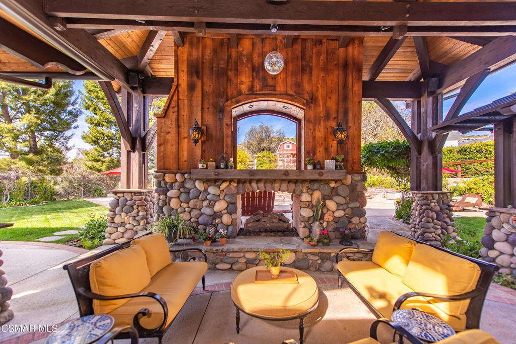 Bridle Path (SDLBK)-317 - 317 - Residential