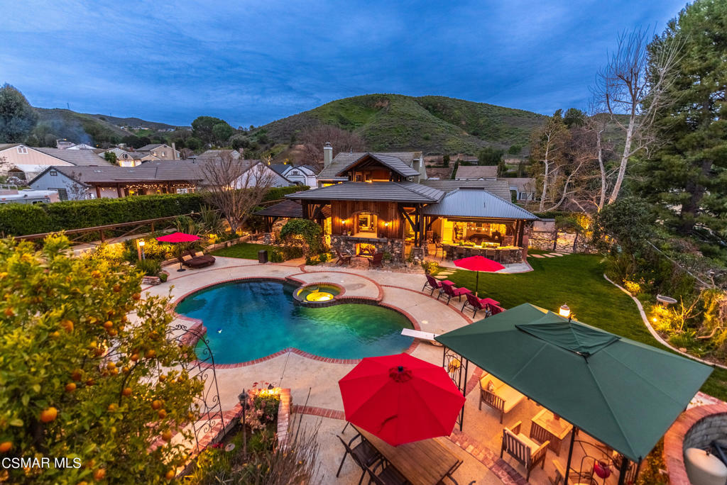 Bridle Path (SDLBK)-317 - 317 - Residential