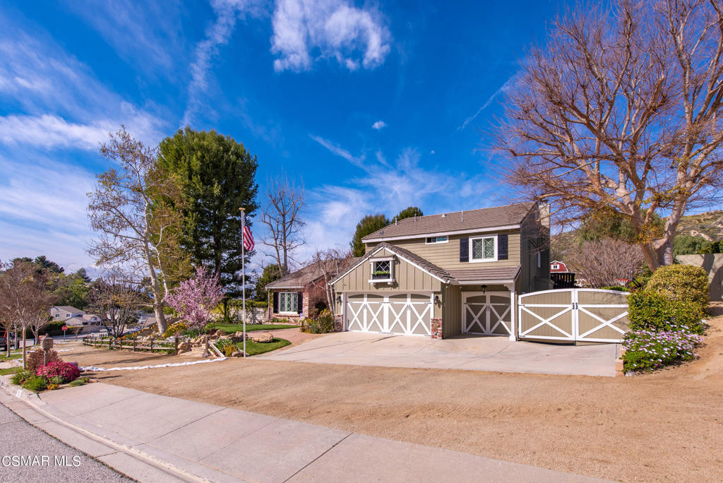 Bridle Path (SDLBK)-317 - 317 - Residential