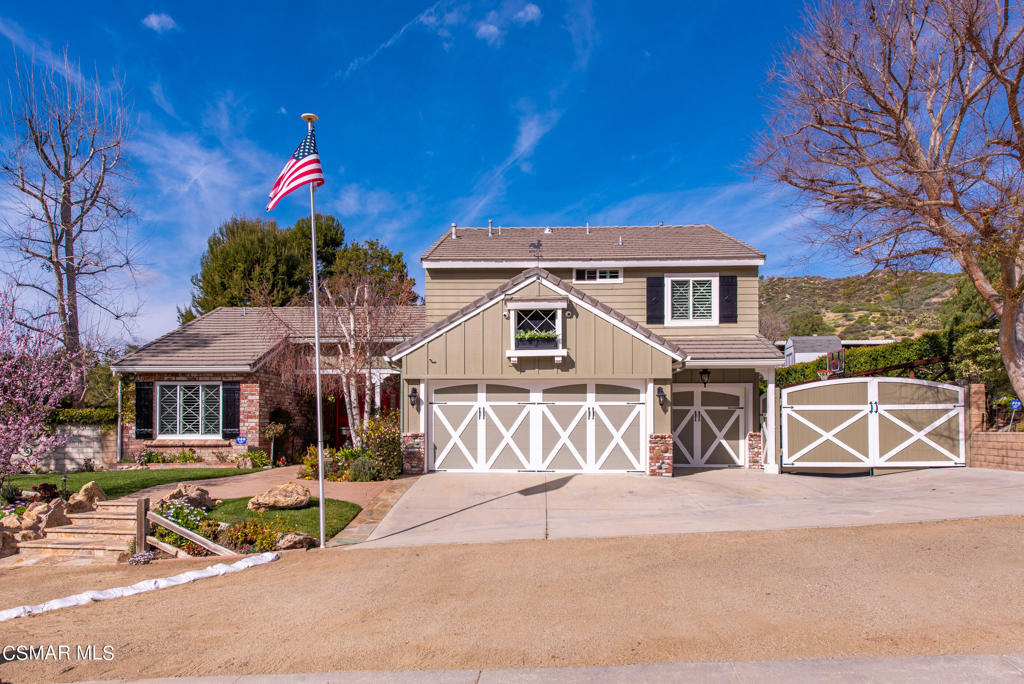 Bridle Path (SDLBK)-317 - 317 - Residential