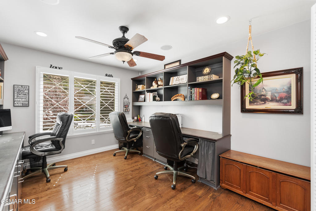 Bridle Path (SDLBK)-317 - 317 - Residential