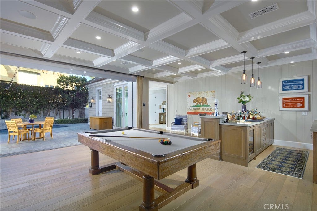 1324 E Balboa Boulevard, Newport Beach CA 92661 - Photo 9
