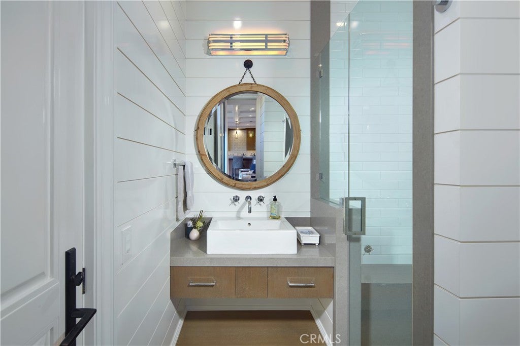 1324 E Balboa Boulevard, Newport Beach CA 92661 - Photo 49