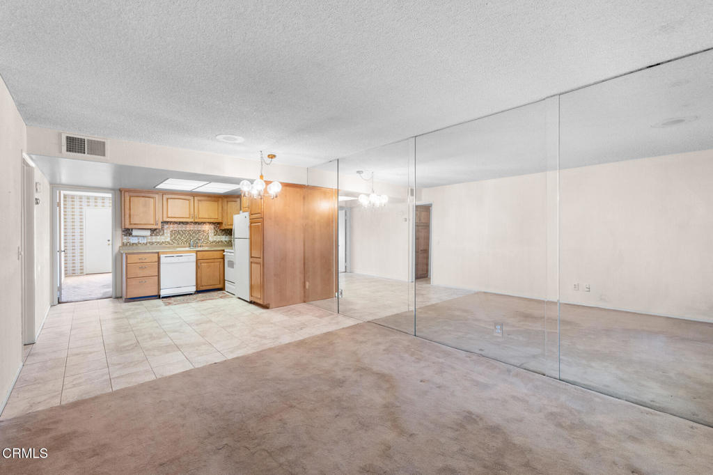 9645 Spyglass Avenue 76