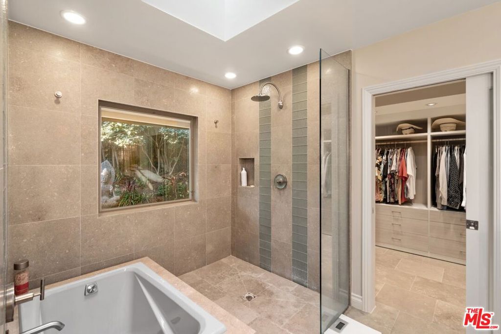 Little Holmby - Residential