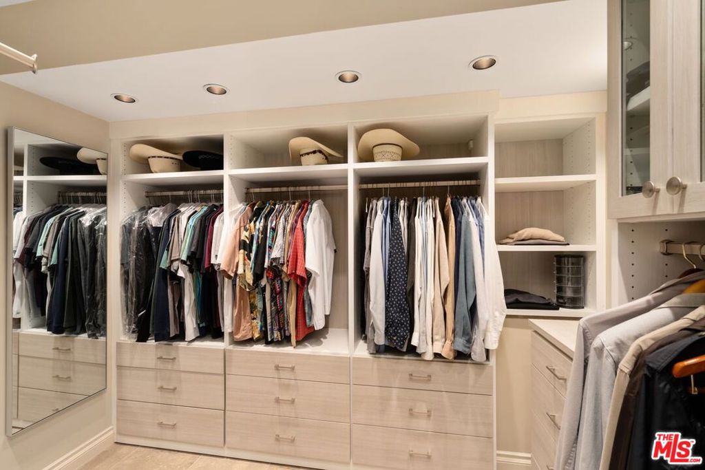 Little Holmby - Residential