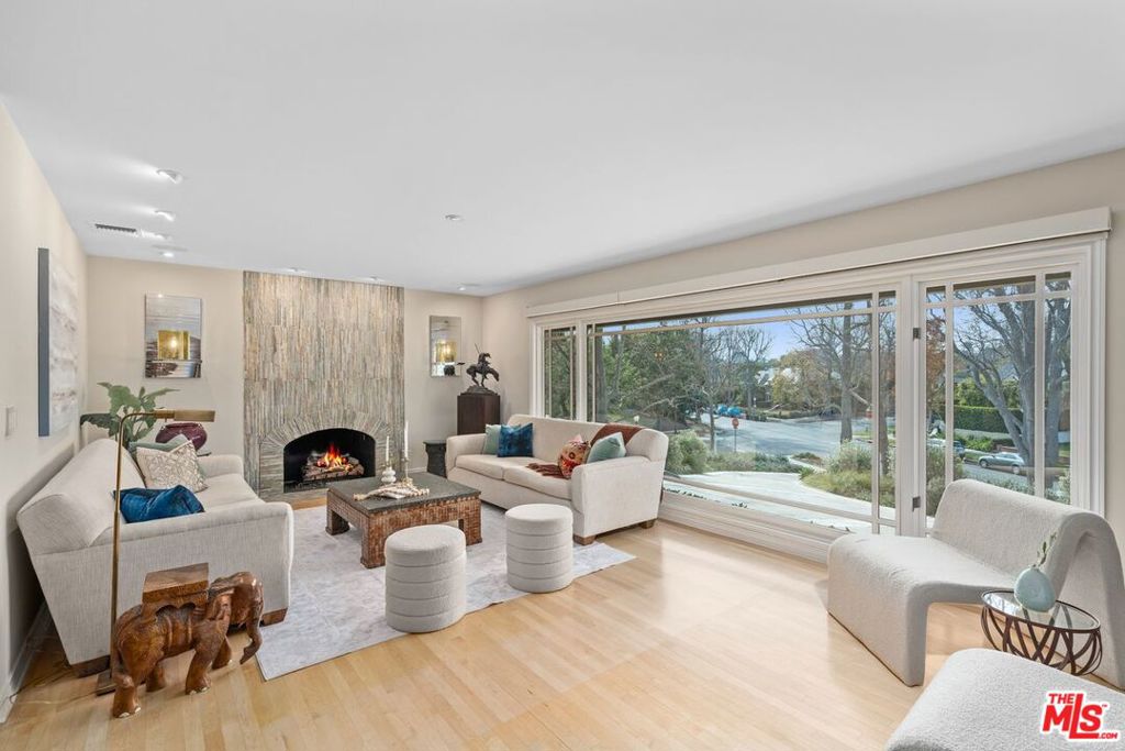 Little Holmby - Residential