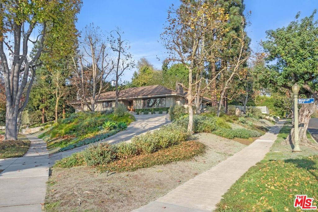 Little Holmby - Residential