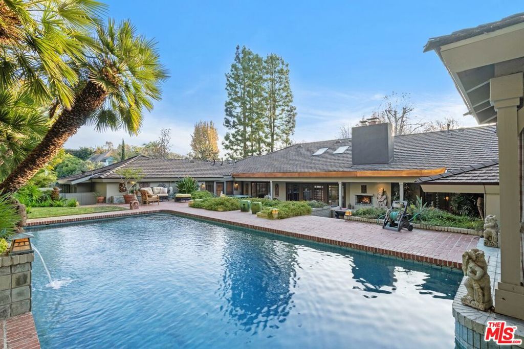 Little Holmby - Residential