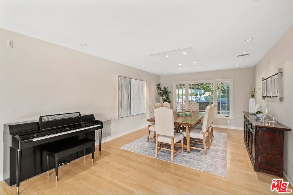 Little Holmby - Residential