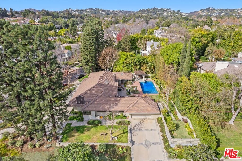 Little Holmby - Residential