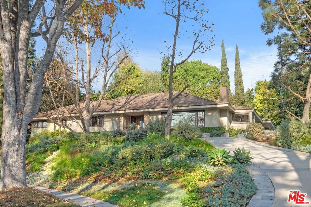 Little Holmby - Residential