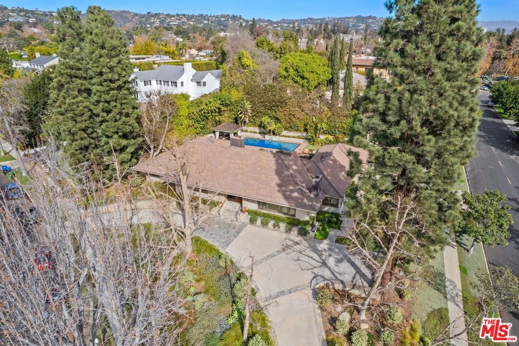 Little Holmby - Residential