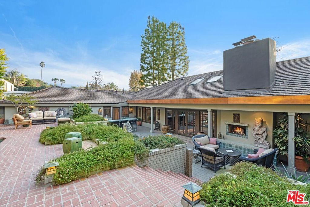 Little Holmby - Residential