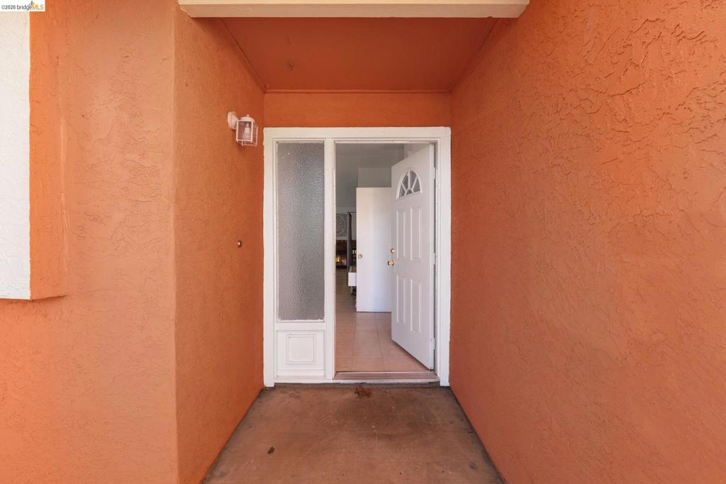 2412 Sequoia Dr