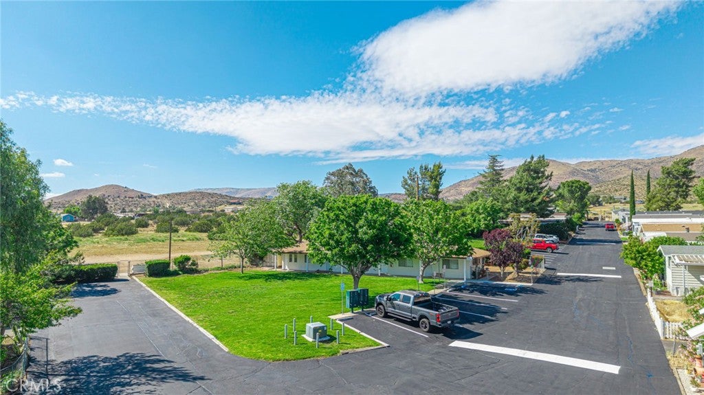 2501 Sierra Highway