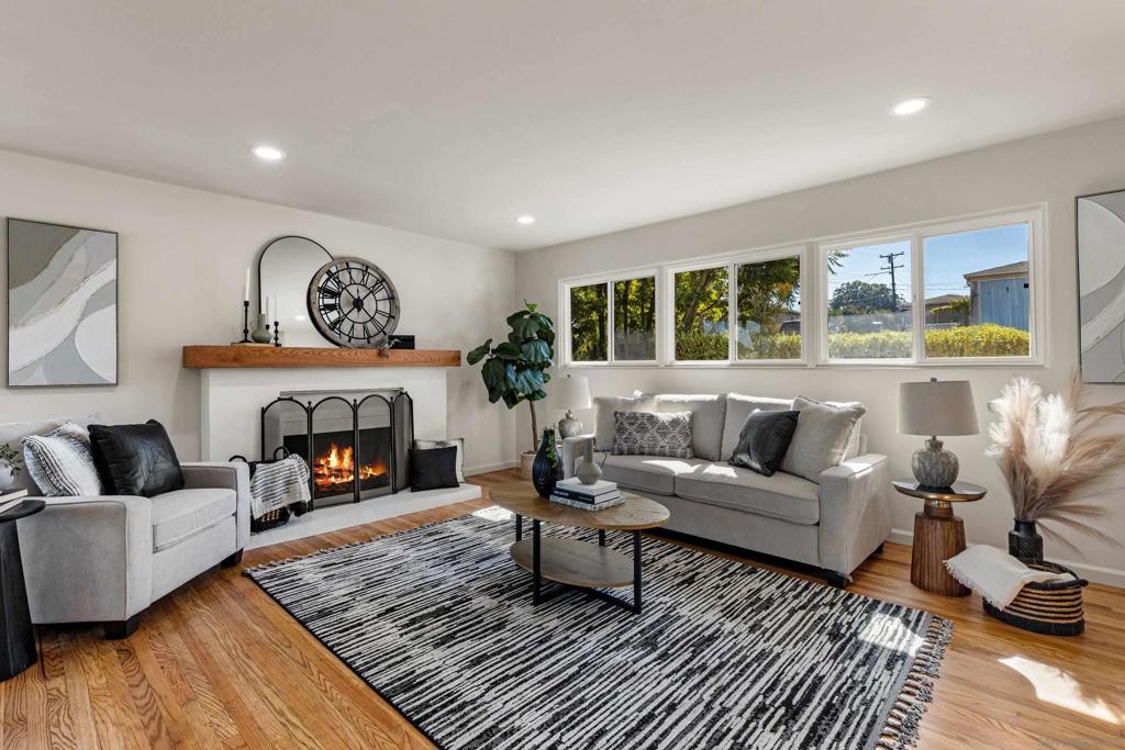 La Mesa - Residential