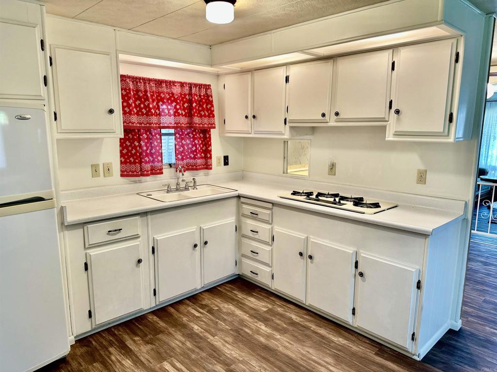 8301 Mission Gorge Road 204