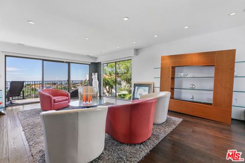 Photo of 29 Ocean Crest Court, Rancho Palos Verdes, CA 90275 (MLS # 26660539)